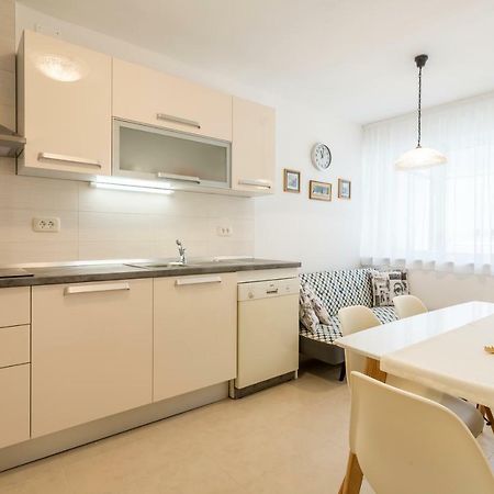 Modern Apartment Near The Beach And Center Of Σπλιτ Εξωτερικό φωτογραφία