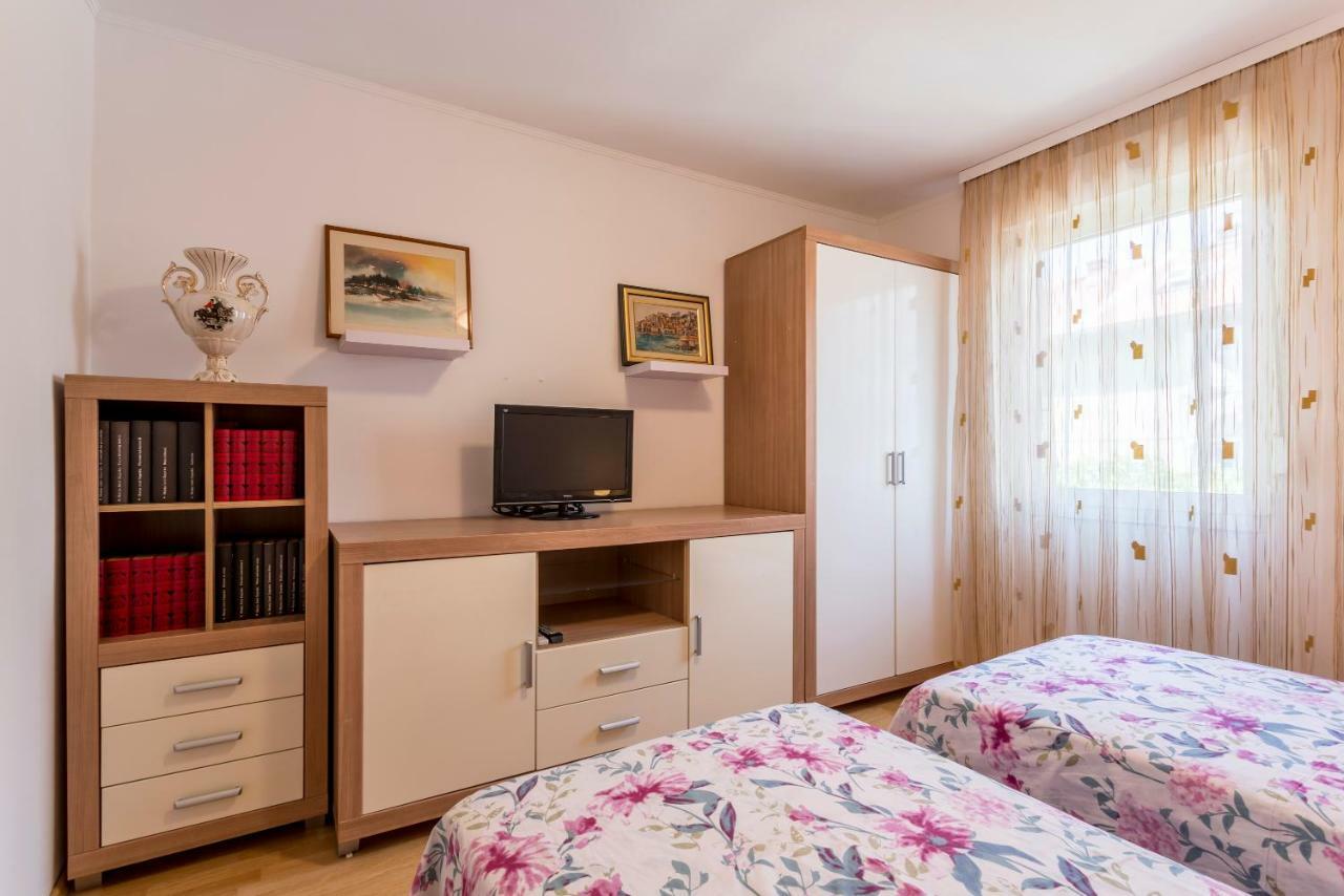 Modern Apartment Near The Beach And Center Of Σπλιτ Εξωτερικό φωτογραφία